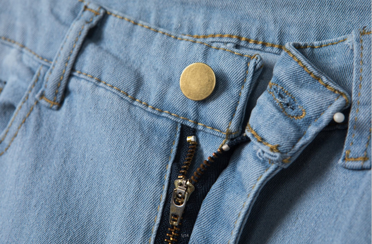 The Crows Nest Ripped Stretch Jeans by WentSchmick